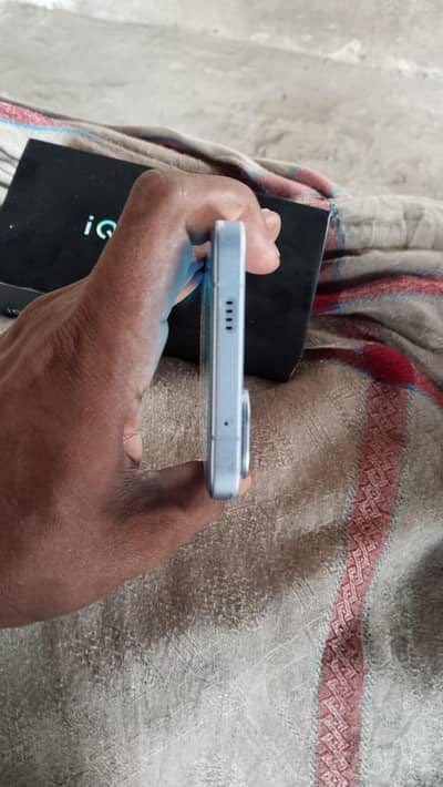 iqoo neo 11  12+12 256gb official pta approved