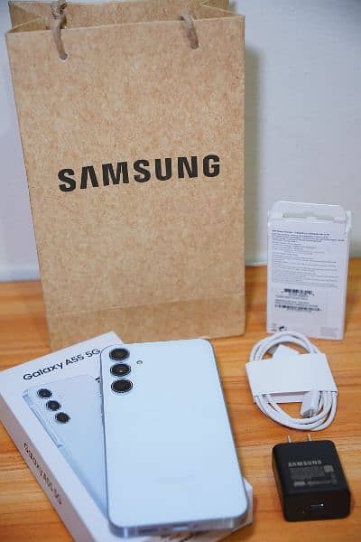 Samsung A 55 5g 8GB RAM 128 GB memory 0320/1576/078