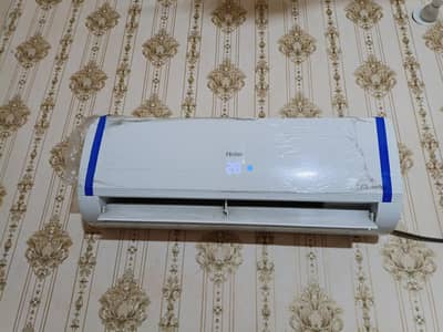 Brand New Haier DC inverter ac triple inverter hai 1 ton only 2 mothe