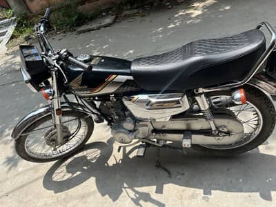 Honda 125 self start 3600 km
