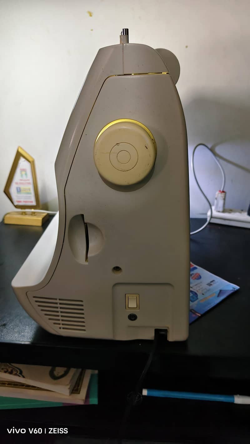 Brother sewing machine computerized 2