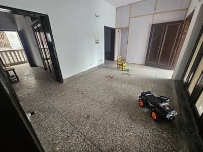 2 Large rooms , Large Kitchen,  1 bathroom,