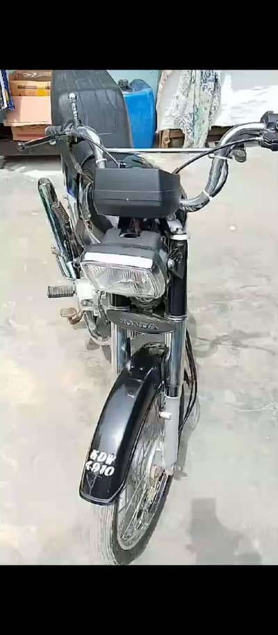 Honda bike 70cc urgent for sale.   03278129761