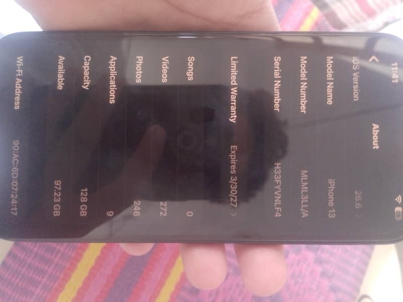 Apple iPhone 13 2