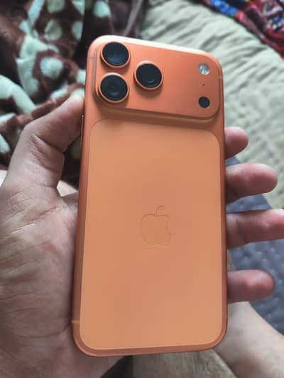 Apple iPhone 17 Pro Max  Orange - Used - Mint Condition 10/10 Warranty