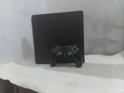 PS4 slim 500 gb jailbreak