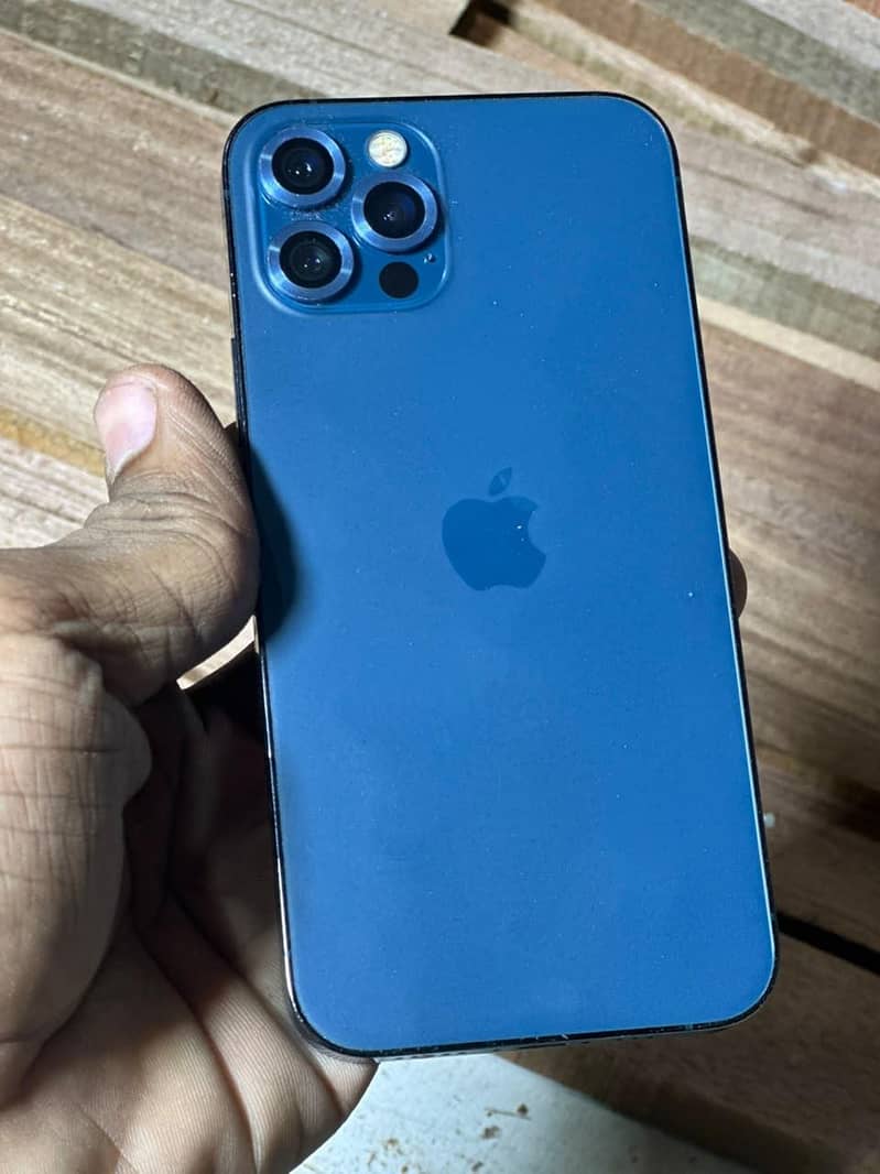 Apple iPhone 12 Pro 1