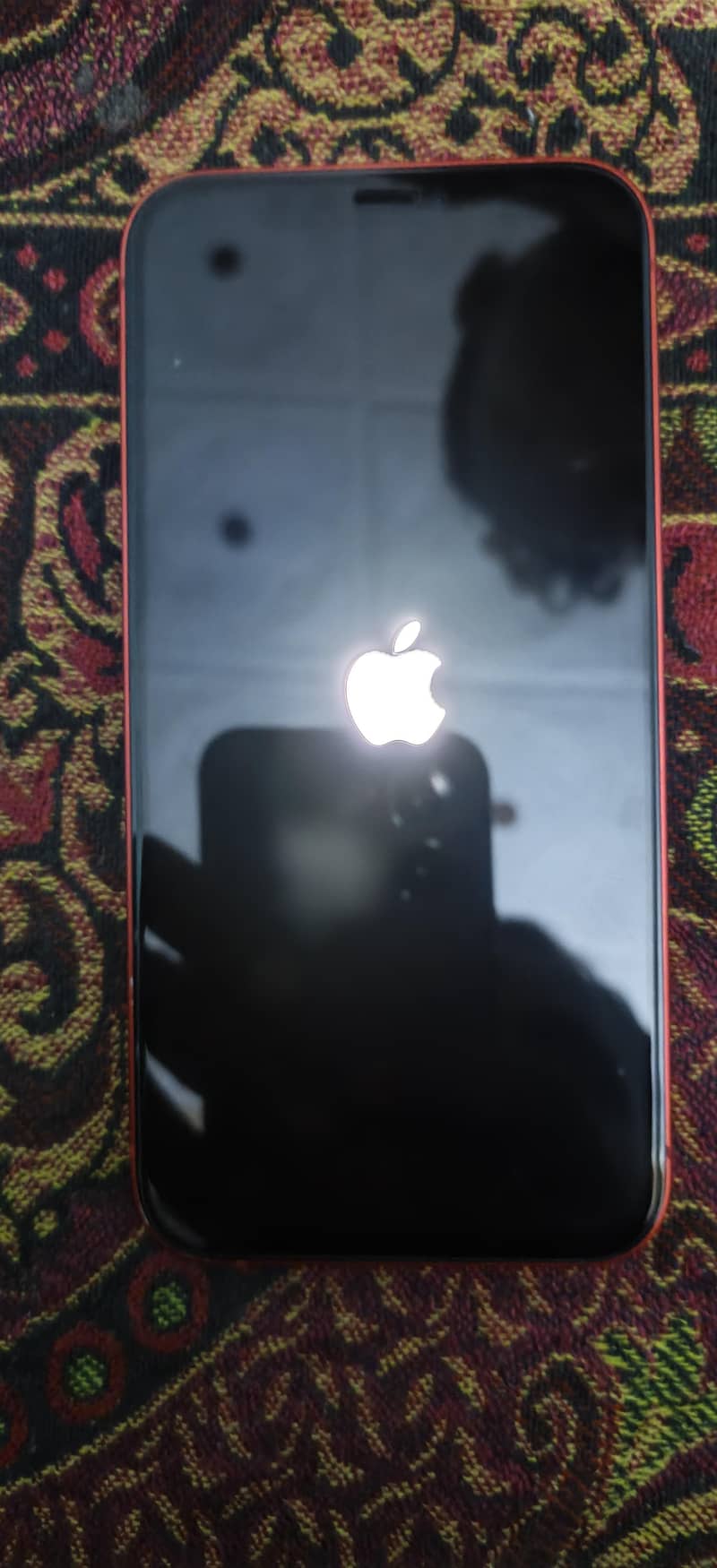 Apple iPhone 12 1