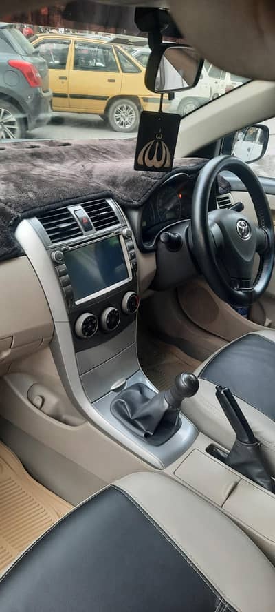 Toyota Corolla GLI 2012