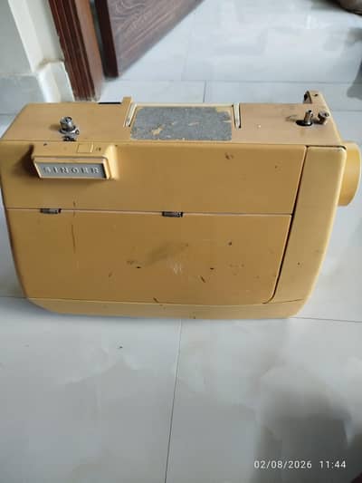 Sewing Machine  Singer