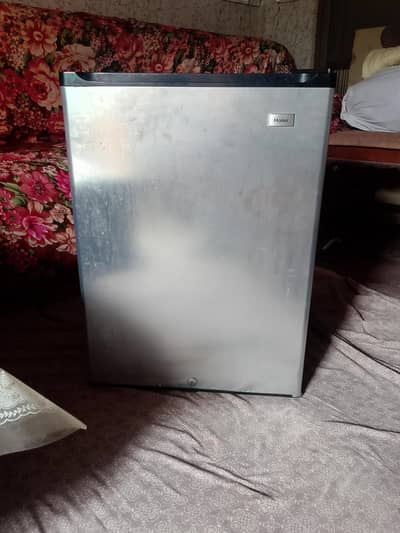 HAIER 3 CFT SMALL BEDROOM FRIDGE