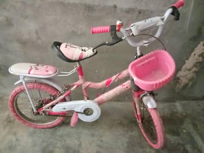 girls cycle for urgent sale