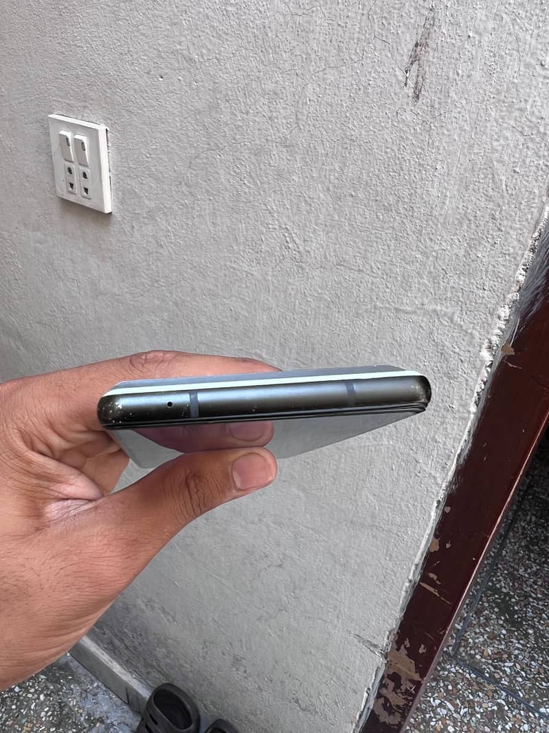Google Pixel 6 4