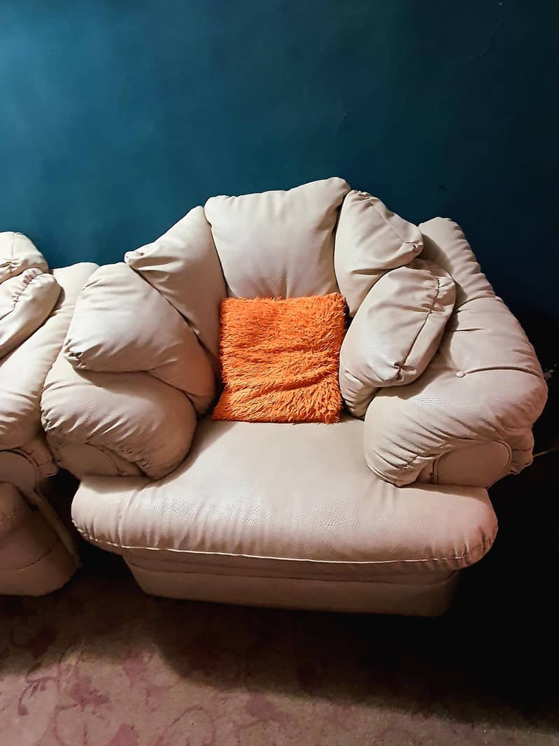 sofa beige 1