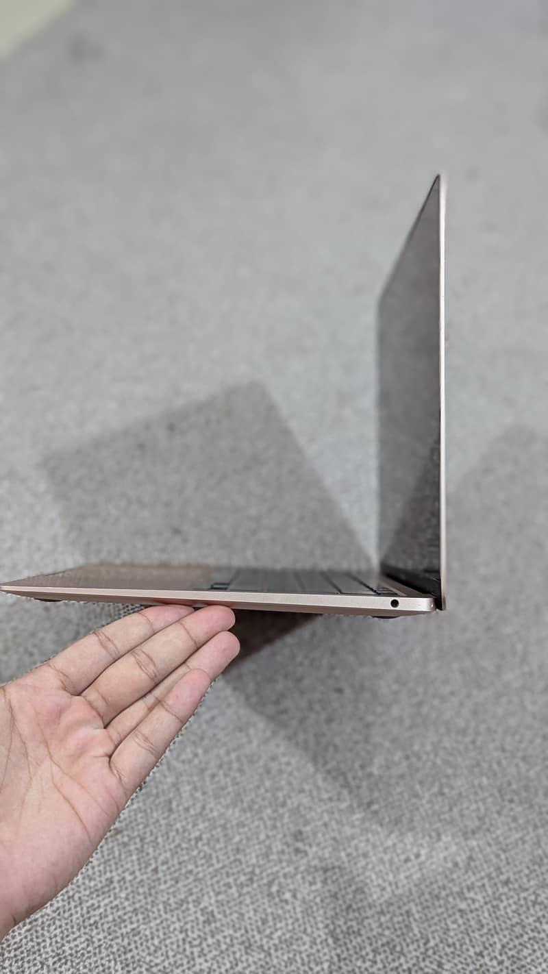MACBOOK AIR 3