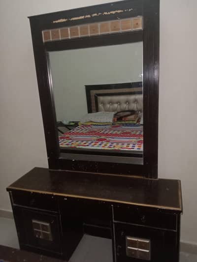 double Bed  set With dressing table one side table