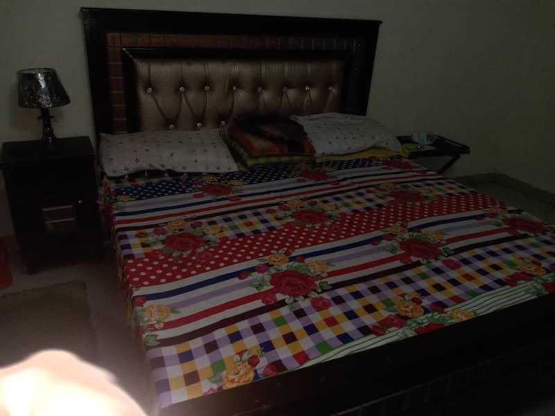 double Bed  set With dressing table one side table 5