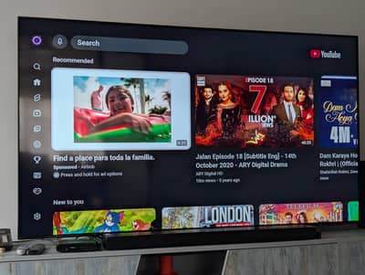 75" Samsung 4K Smart TV (AU8000) – Great Condition!