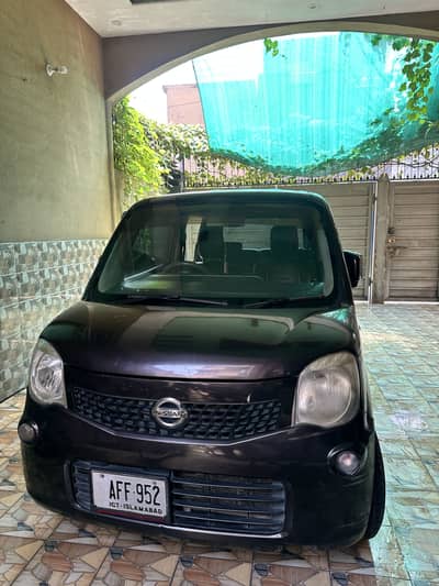 Nissan Moco 2014