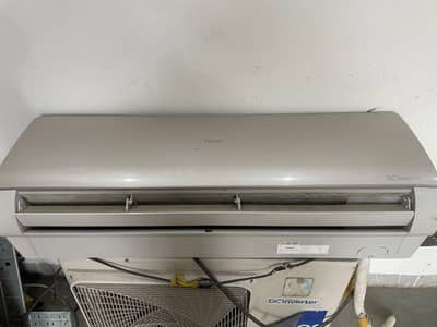 Clean & Fully Functional AC for Sale