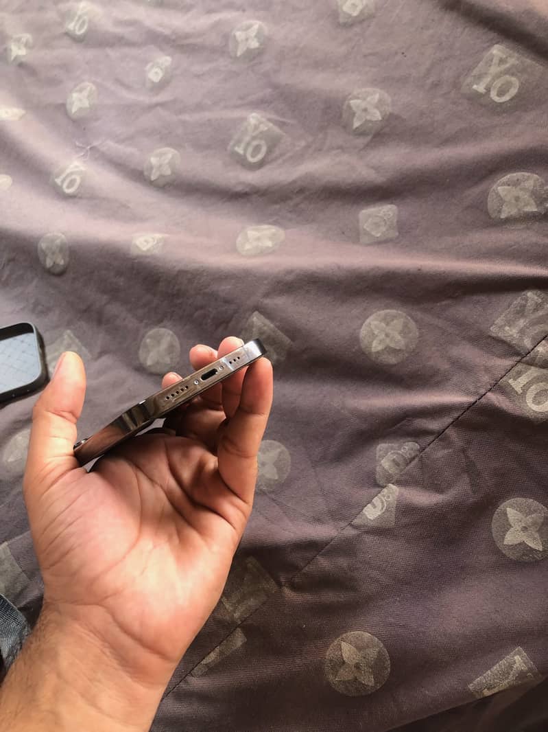 Apple iPhone 13 Pro 5