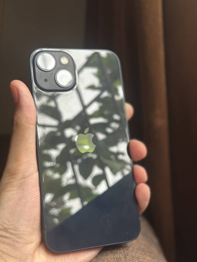 Apple iPhone 13 3