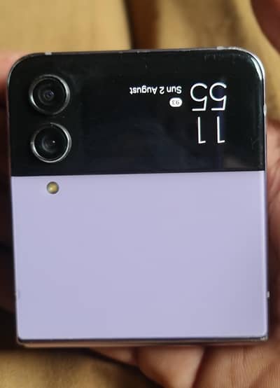 Samsung Mobile Z Flip 4 Approved