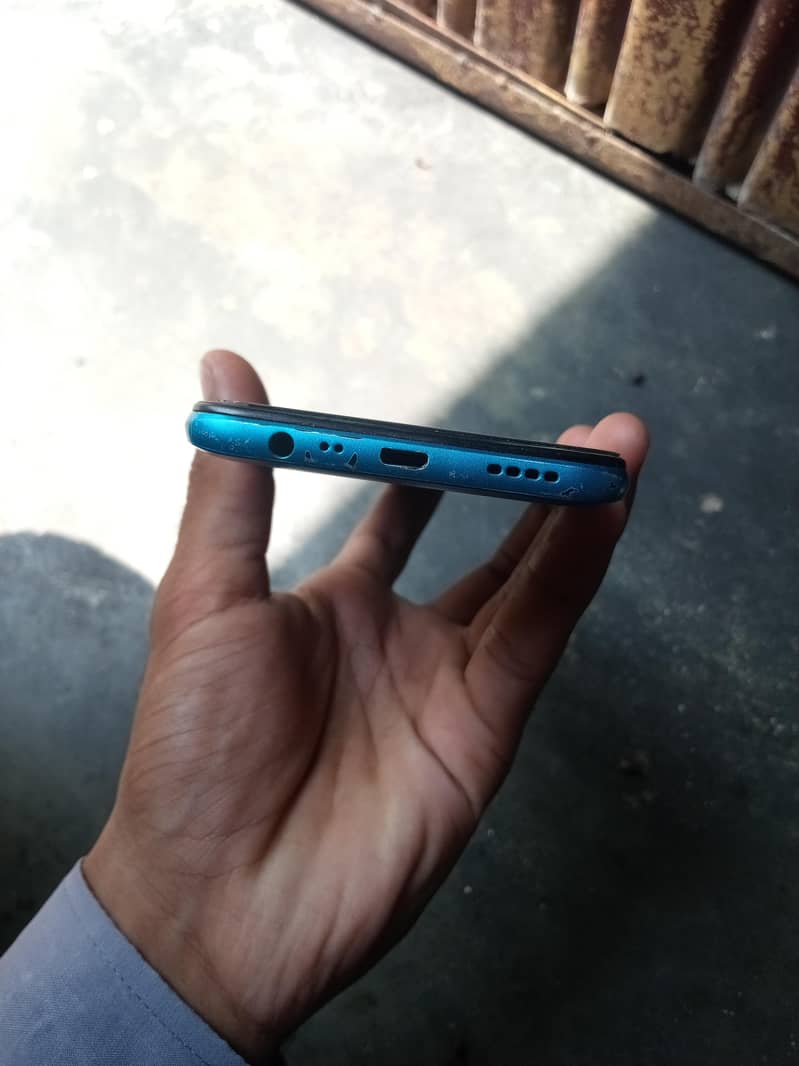 Realme 5 4