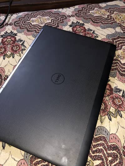 Dell precision 7710 Core i7 6th Gen Workstation Laptop