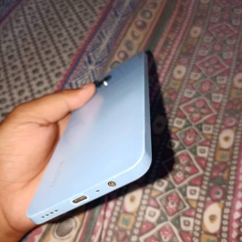 Realme Note 50 4