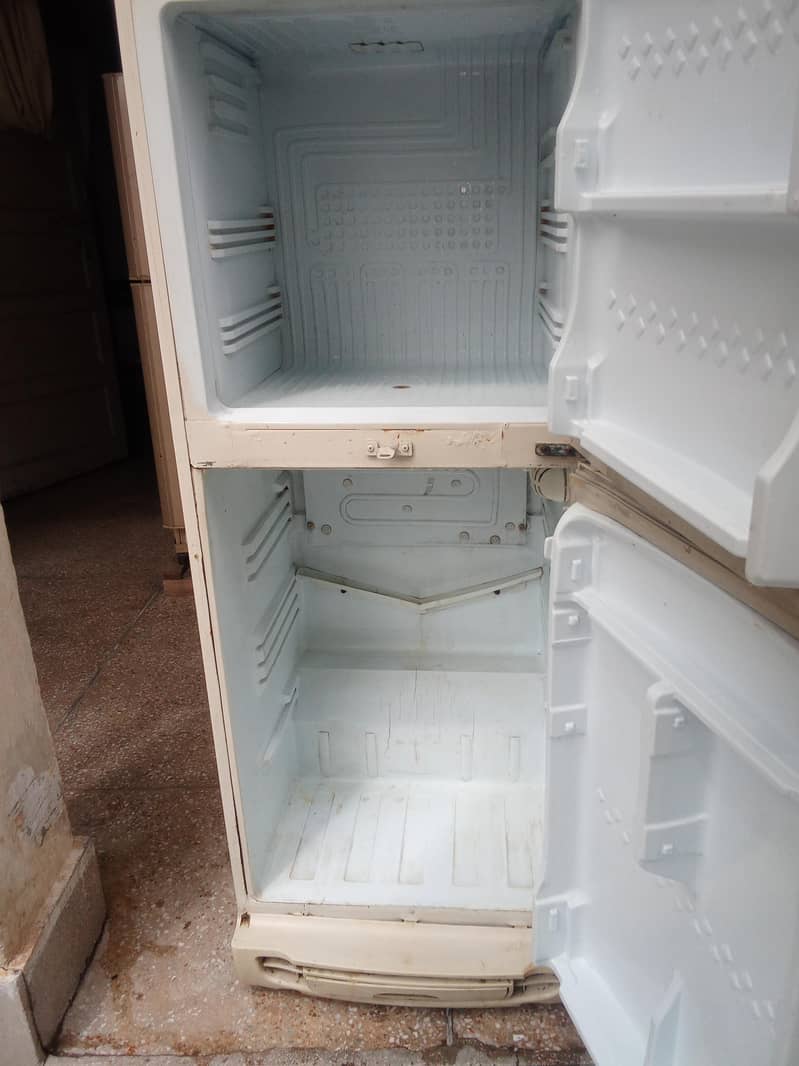 fridge 4