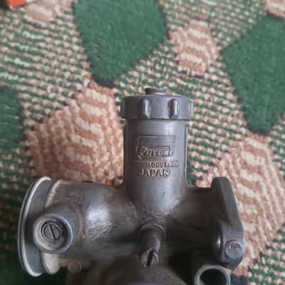 Honda carburetor