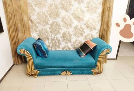 1 dewan 2 sofa seat for sale . . Good Conditon