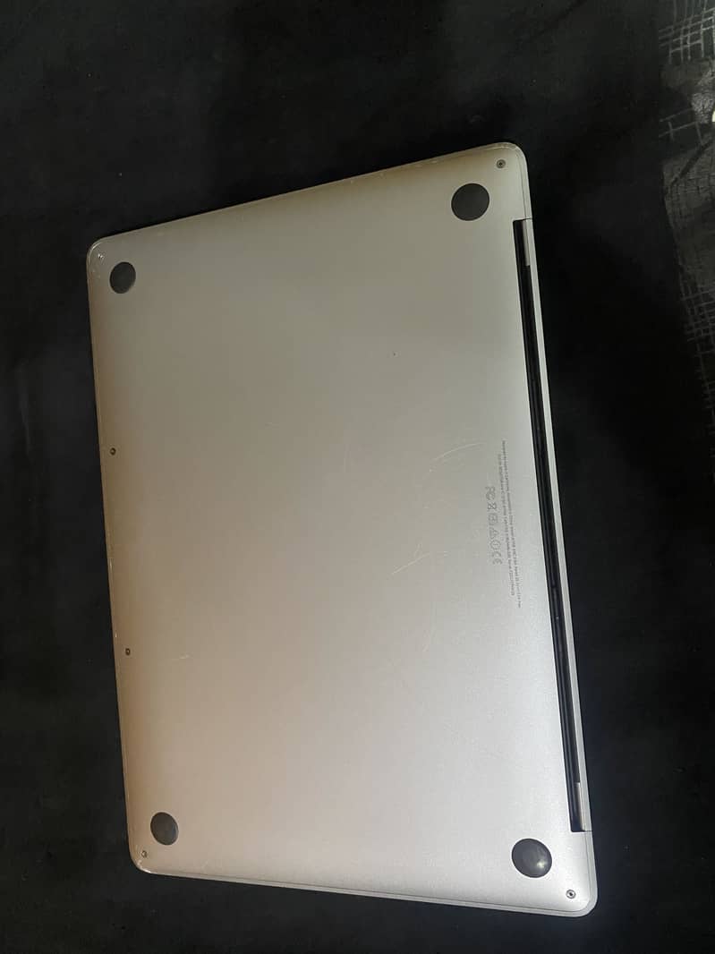 Macbook pro 2017 2