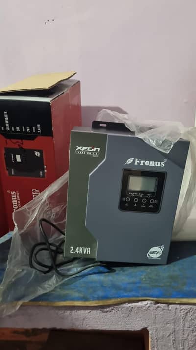 frouns 2.4 khw hybrid inverter h brand new