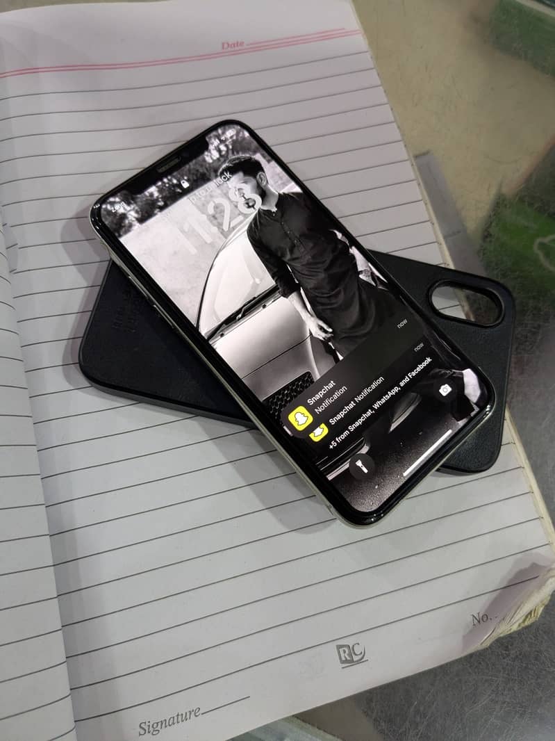 Apple iPhone X 1