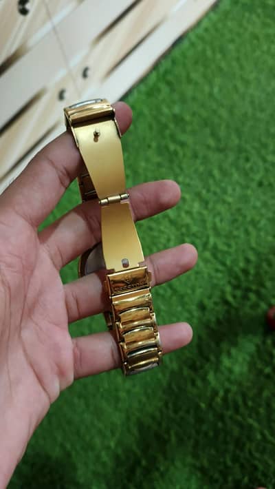 Tesston watch