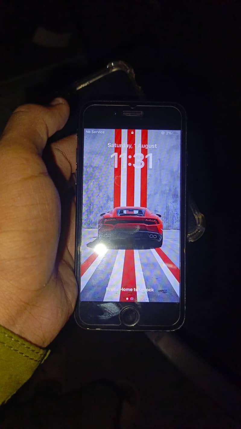 Apple iPhone 8 0