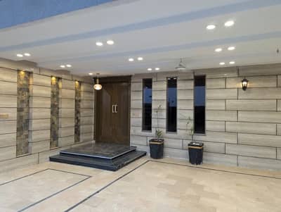 1 Kanal Luxury Modern House For Sale Location: DHA Multan Sector Q