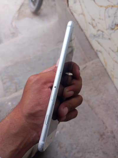 Apple iPhone 6 Plus