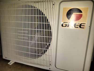 Gree 1.5 Ton AC Non Inverter