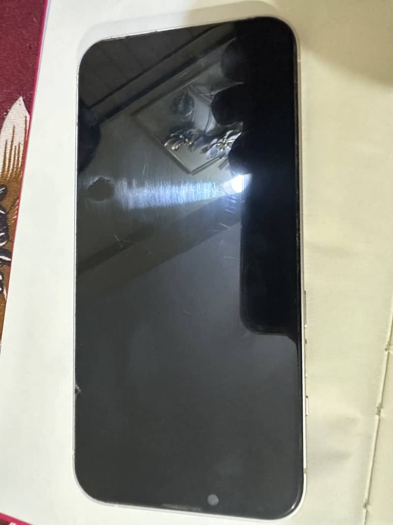 Apple iPhone 13 2