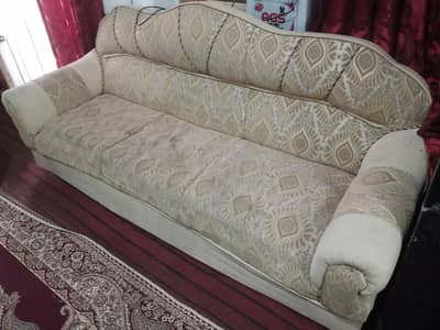 Used sofa set for sale. . . Good condition
