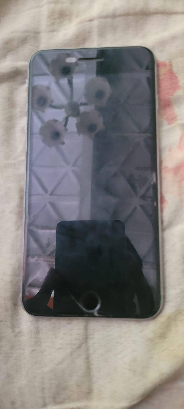 Apple iPhone 6S Plus 4