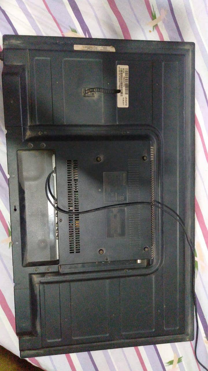 simple orient led 32 inch. 4