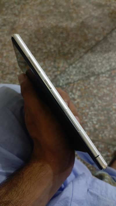 Samsung Mobile S22 Ultra