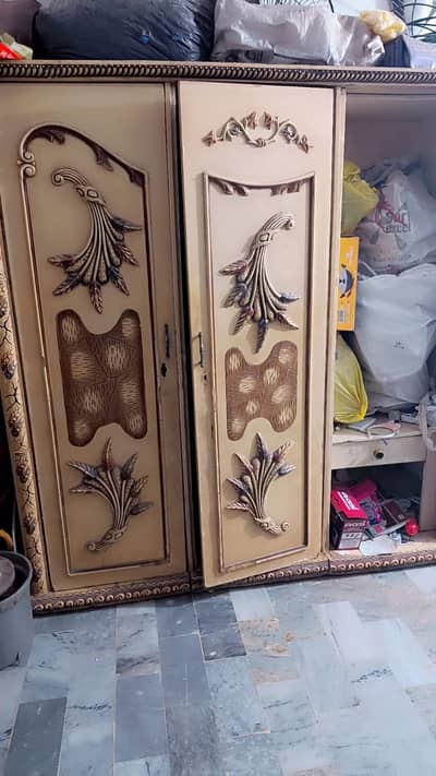 Wooden Cupboard / Almirah – Strong & Spacious – Needs Repair (Urgent)
