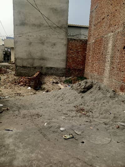 3 Marla Plot For Sale College Road Sidiqia Society