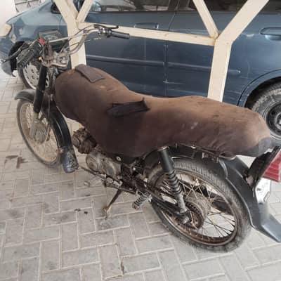 unique 2016 model Karachi number good condition