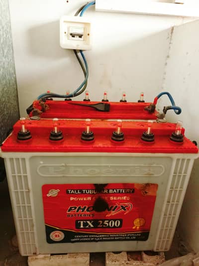 2 Phoenix TX2500 batteries (used)